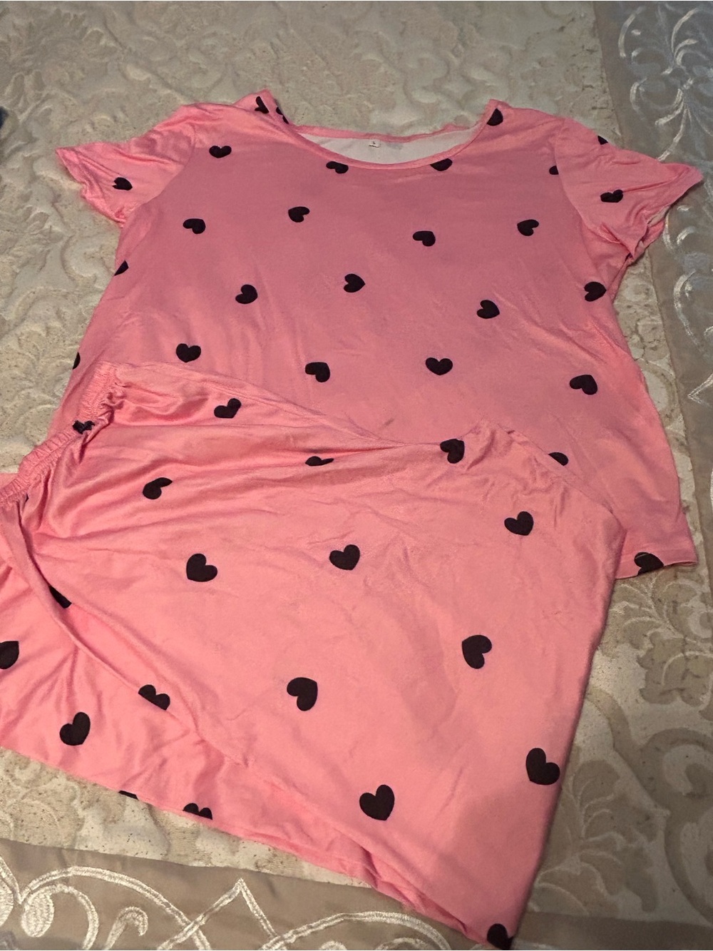 SHEIN Pink Short-Sleeve Heart Print Pajama Set